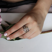 Load image into Gallery viewer, Whirl of Beauty