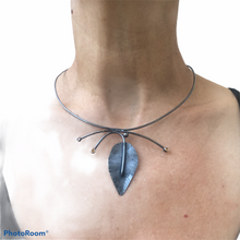 Load image into Gallery viewer, Turning Leaf