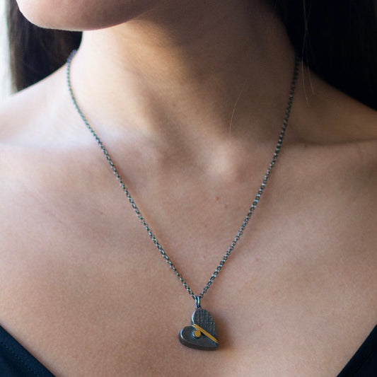 Golden Pulse Heart Necklace (Valentine's)